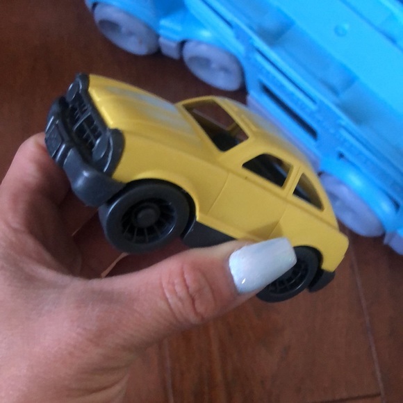 Green Toys Tow Truck and Car Toddler Infant Toy - Picture 5 of 6